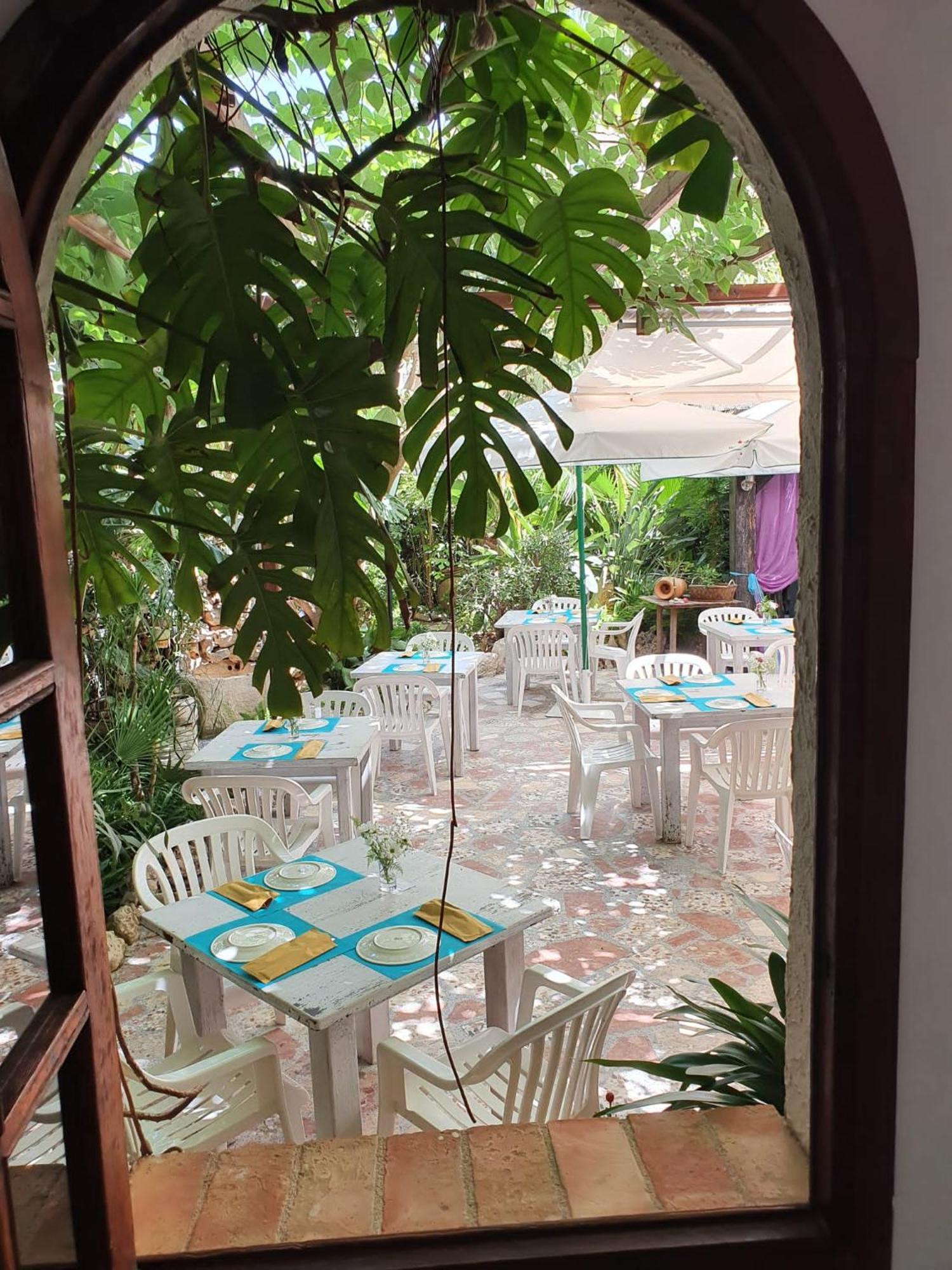 Hostal Mi Campana Dénia Buitenkant foto