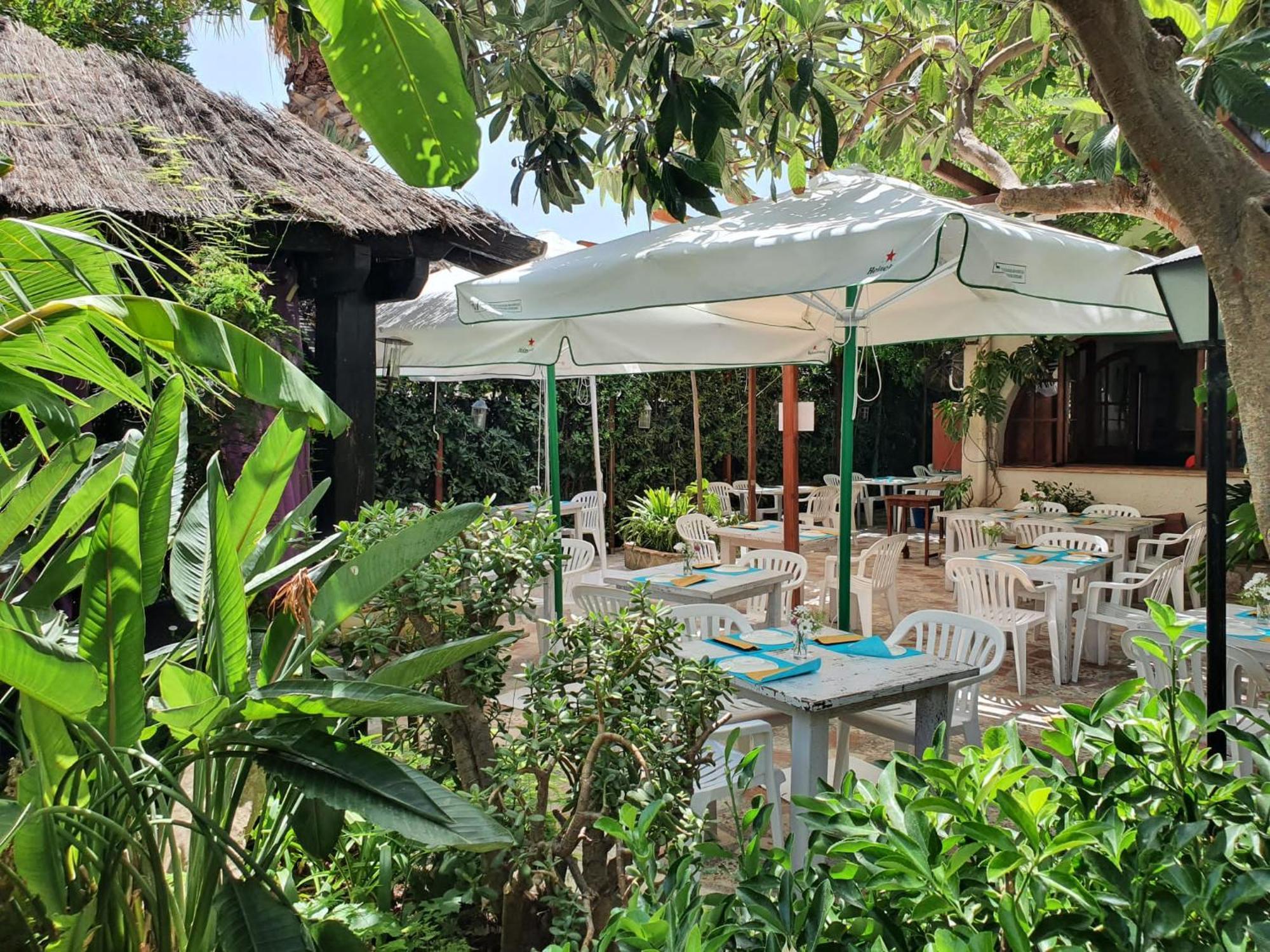 Hostal Mi Campana Dénia Buitenkant foto