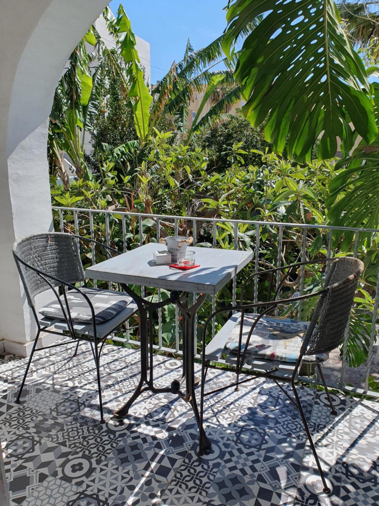 Hostal Mi Campana Dénia Buitenkant foto