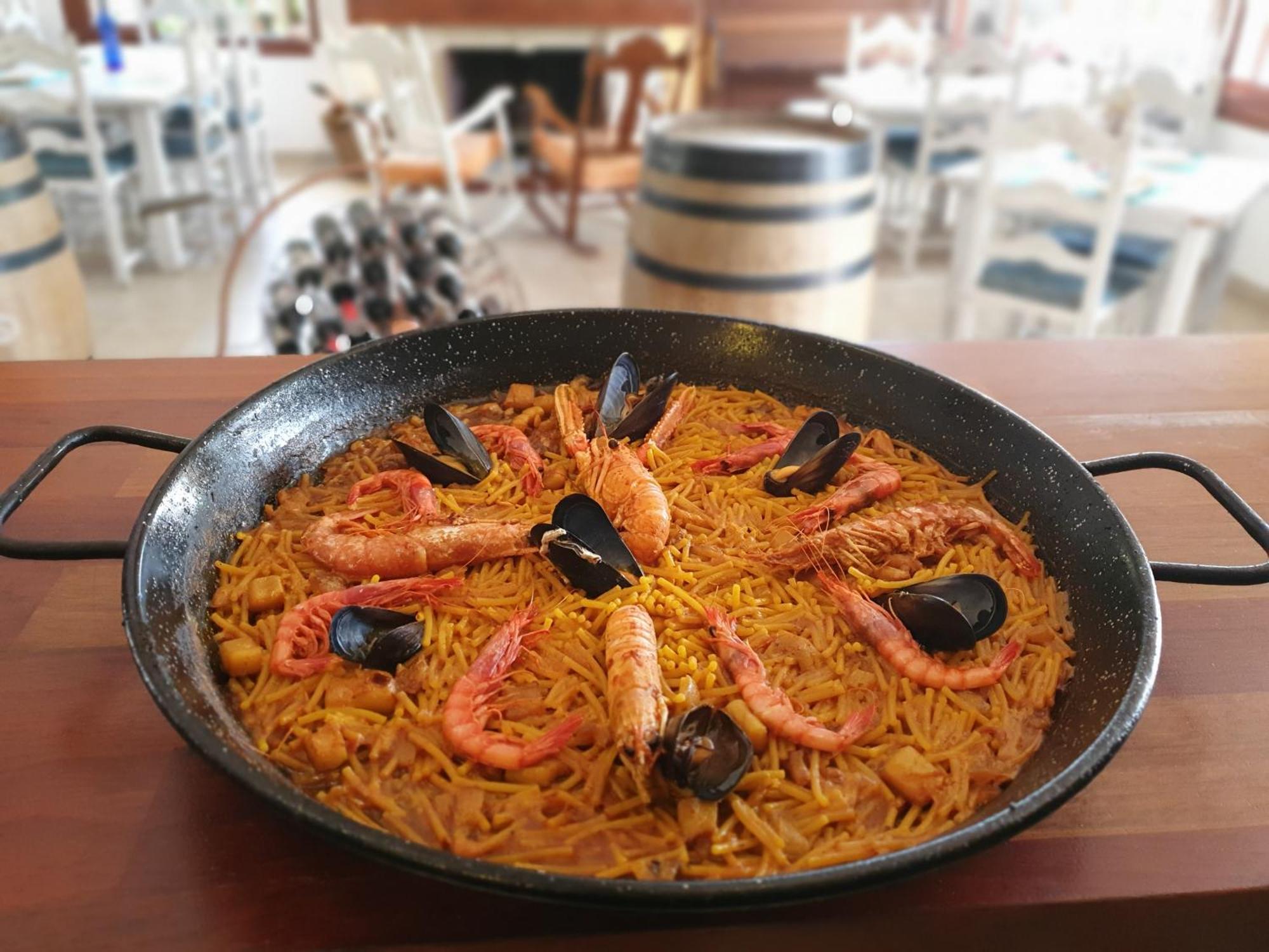 Hostal Mi Campana Dénia Buitenkant foto
